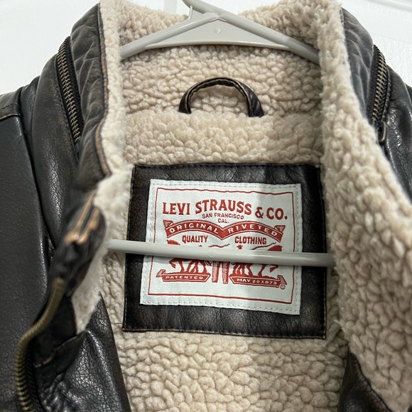 Levi’s faux leather Sherpa lined aviator jacket - Picture 2 of 3
